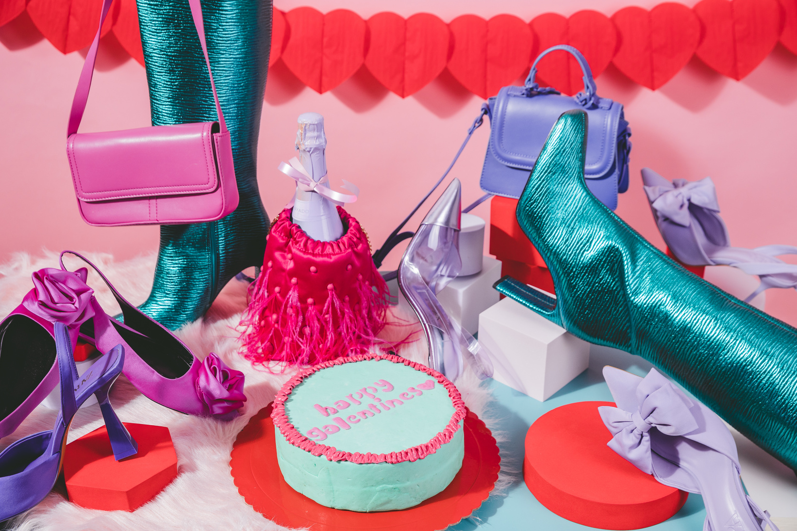 Happy Galentines Cake